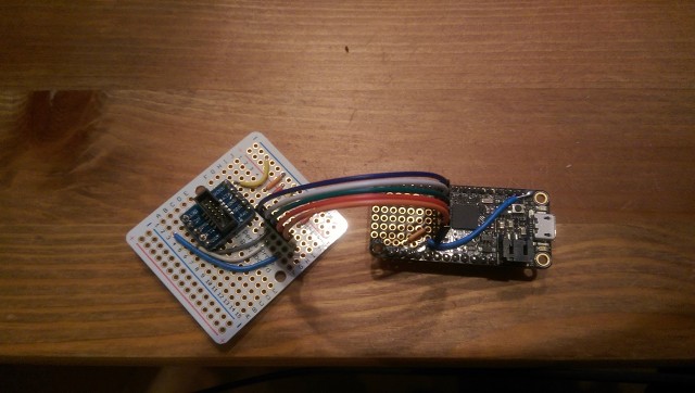 Adafruit-feather-with-swd-adapter 30216365160 O